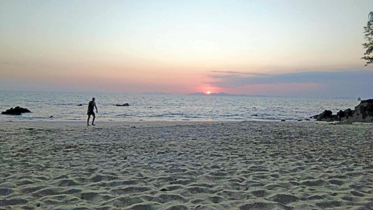Koh Jum Aosi Beach View Exterior foto